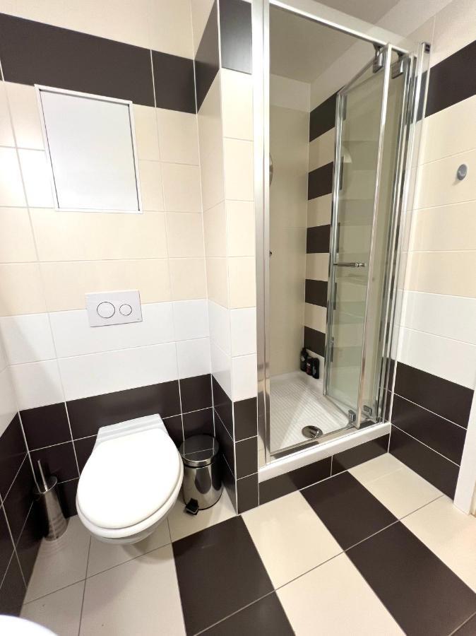 Apartment Prague-2 Rooms Free Parking Exterior photo